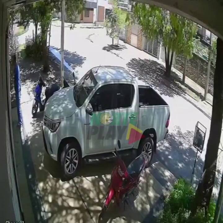 Chaco: le rompió la camioneta por escuchar Arjona a todo volumen a la siesta