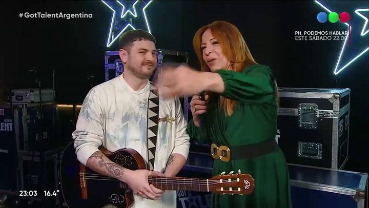 Un participante de Got Talent reversionó una canción de Abel Pintos y su reacción fue meme