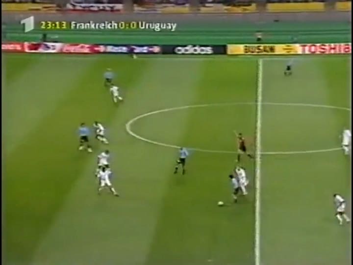 Uruguai 0-0 França. Dario Silva disputou a Copa do Mundo de 2002
