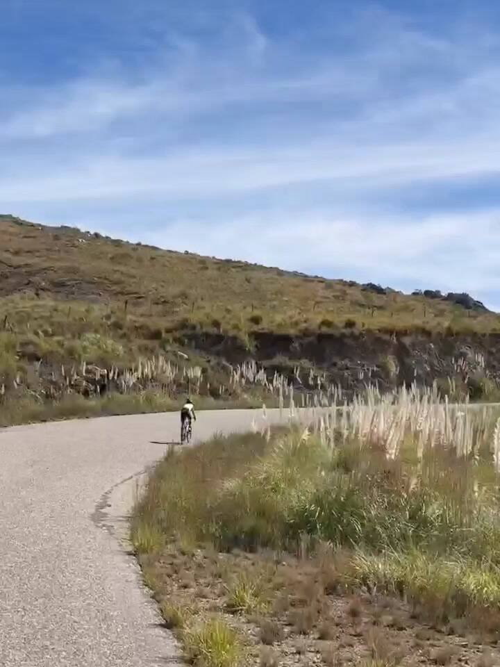 Juana Viale volvió a desafiarse y alcanzó un nuevo logro con su bicicleta