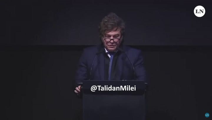 Javier Milei, contra Kicillof
