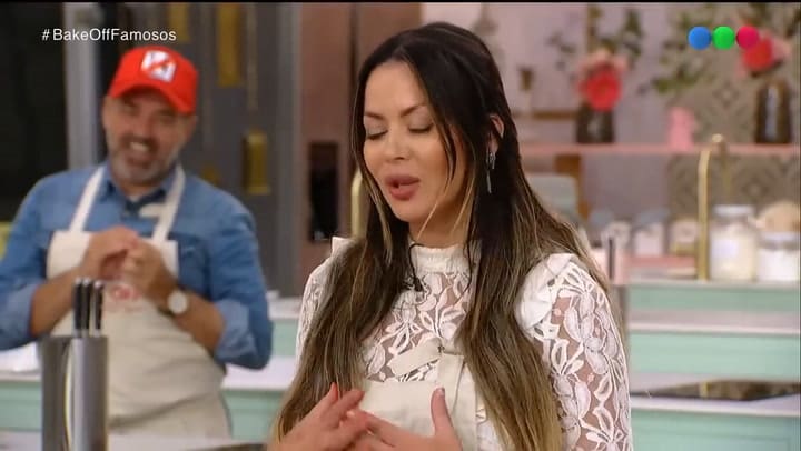 Karina Jelinek Se Plantó Ante El Jurado Al Ser La Primera Eliminada - Bake Off Famosos - Telefe (720p, H264, Youtube)