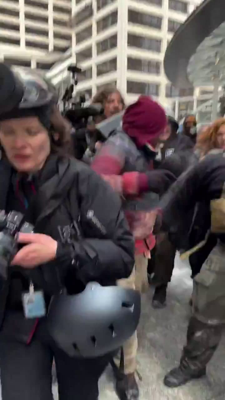 La agresión que sufrió el youtuber estadounidense