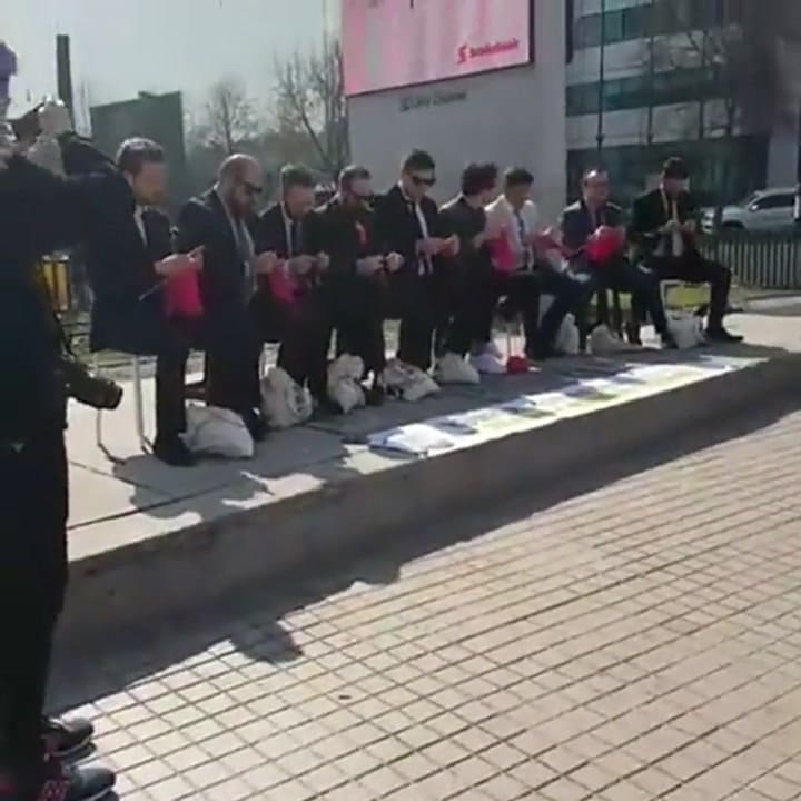 La primera intervención urbana en el centro financiero de Santiago de Chile