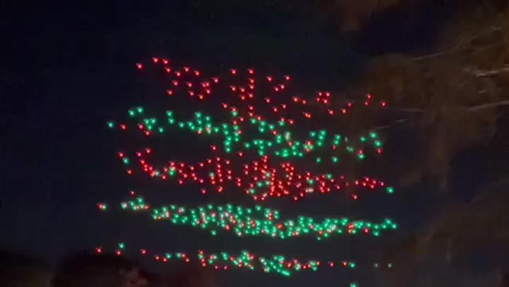 El momento exacto en el que caen los drones en Florida