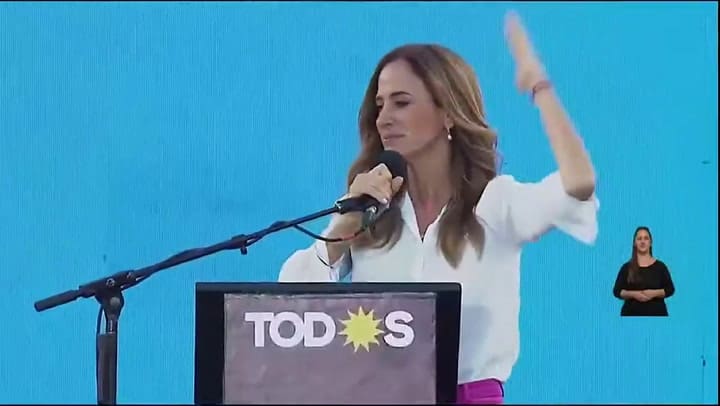 Victoria Toloza Paz, en el cierre de campaña del Frente de Todos