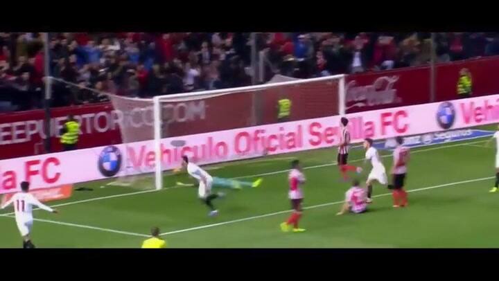 El Sevilla de Sampaoli le ganó con lo justo a Athletic Bilbao y quedó a dos puntos del líder Barcelo