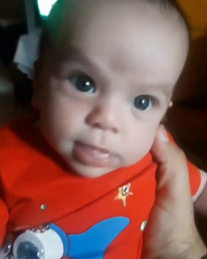 Murió Ezra, el chico con un tumor a quien Santi Matarea ayudó a costear el tratamiento