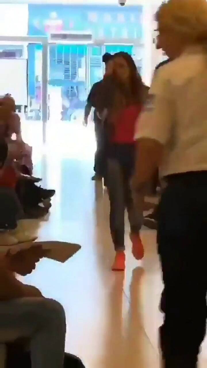 El nombre con el que se hizo llamar un cliente para cargar a los hinchas de Boca - Fuente: Twitter