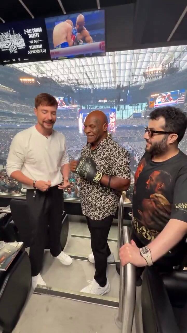 El youtuber Mr. Beast, en problemas: quiso bromear con Mike Tyson y quedó doblado de dolor