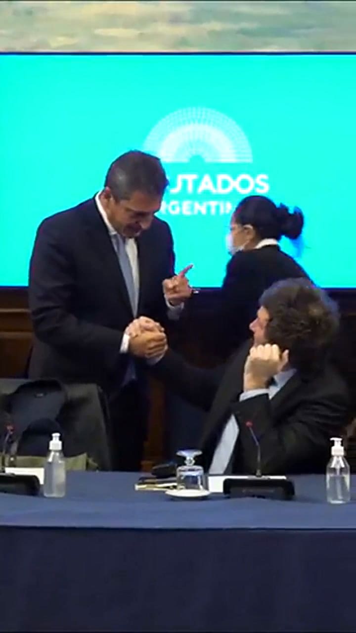 Sergio Massa y el distendido momento con Javier Milei