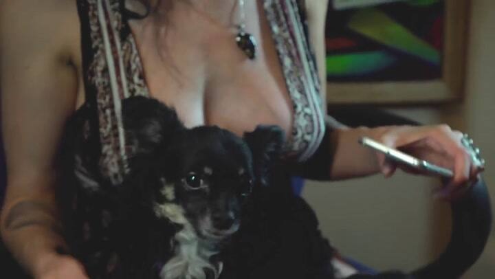 Su tatuaje: el aullido de su perro