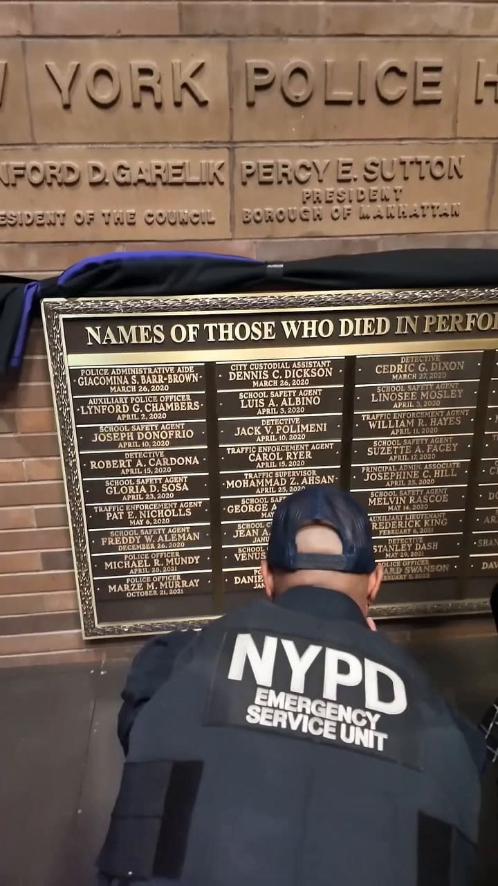 El homenaje del NYPD a los oficiales caídos