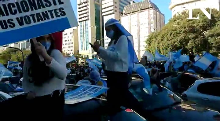 17A: manifestación en el Obelisco