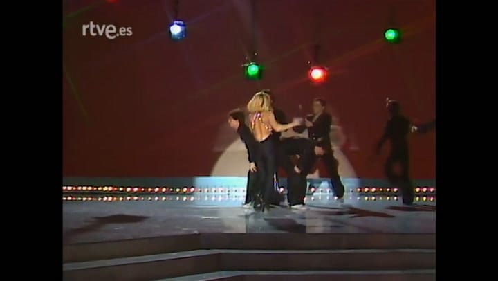 La curiosa historia de 0303, la legendaria canción de Raffaella Carrá