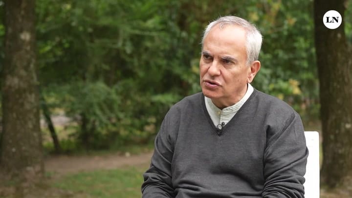 Pablo d’Ors: El sacerdote y escritor que promueve el silencio como herramienta de vida