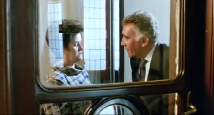 Mujeres al borde de un ataque de nervios: Iván y una de sus muchas escapadas - Fuente: Youtube