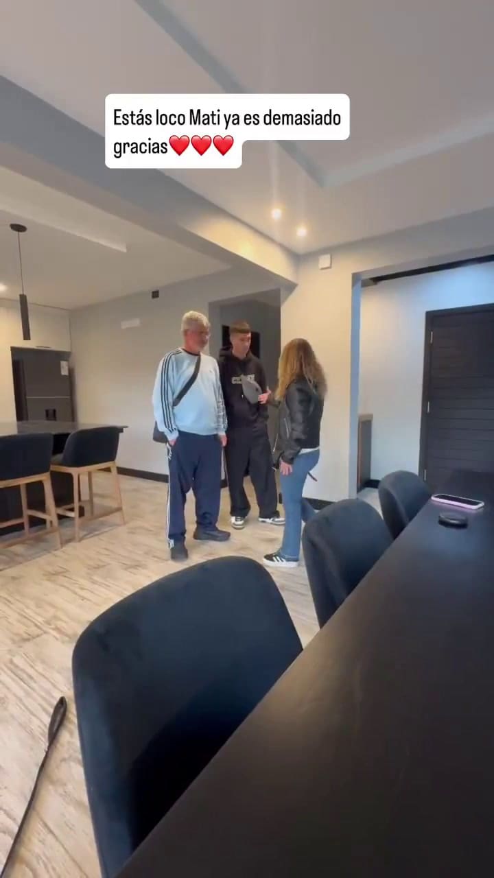 La sorpresa de Matías Soulé para sus papás