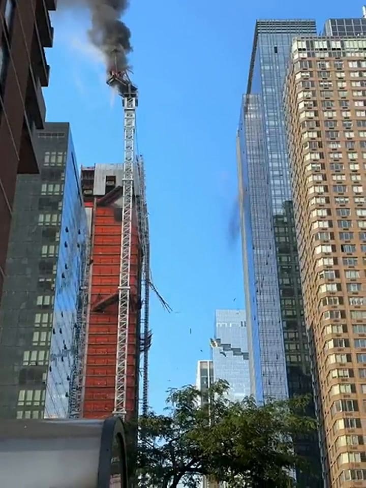 Una grúa colapsó en la ciudad de Nueva York