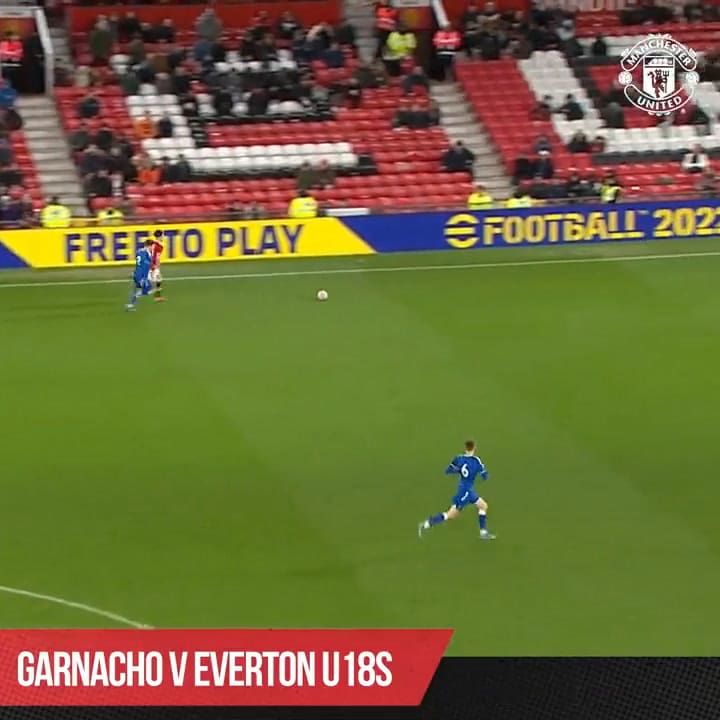 Garnacho y un golazo con Manchester United