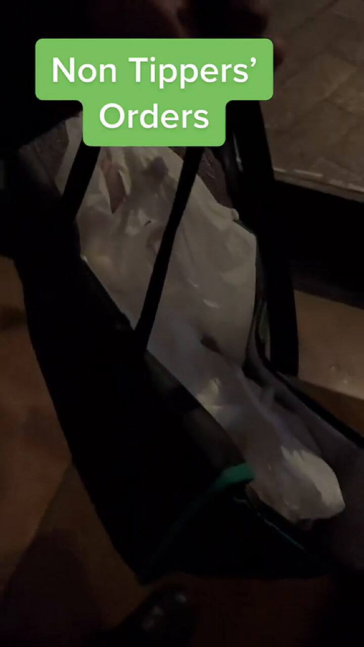 Repartidor se molesta por lo pedidos sin propina de DoorDash