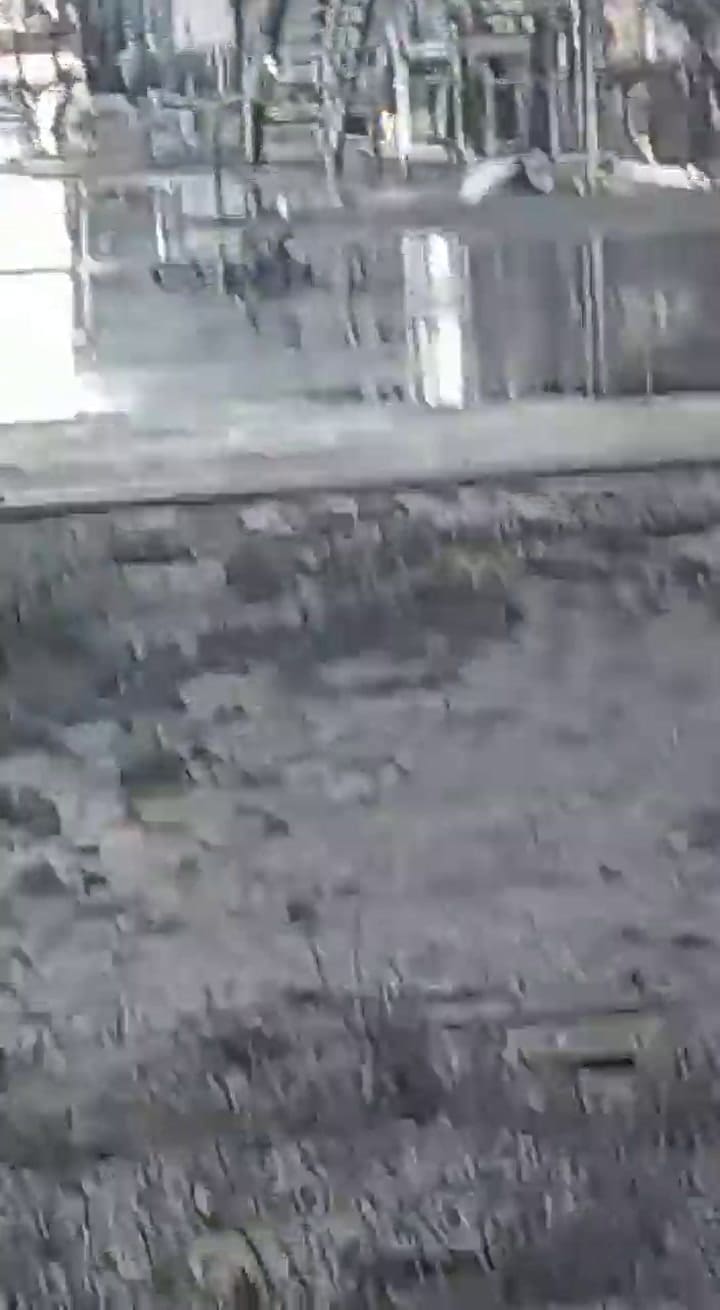 Otra imagen de cómo quedó la refinería