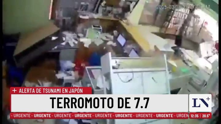 Terremoto de 7.7 en Japon