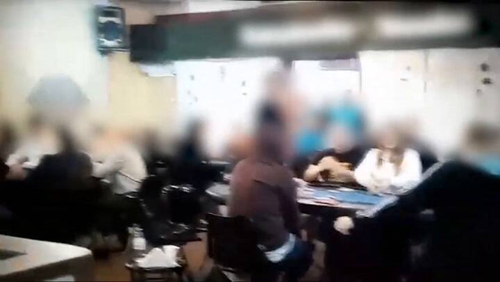 Desbaratan un garito durante un torneo de póker ilegal en Agronomía