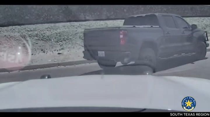 El Departamento De Seguridad Pública Arresta A Un Conductor Que Traficaba Con 10 Inmigrantes