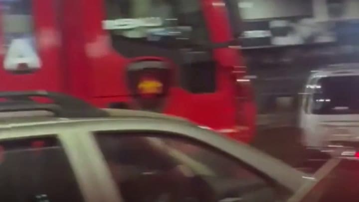 Choque y vuelco en Caballito