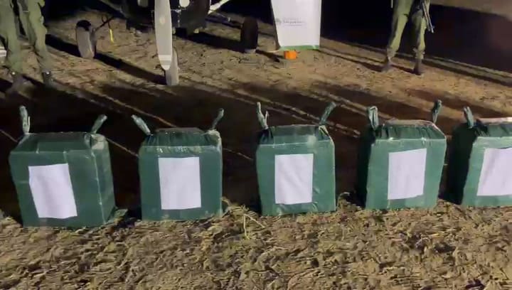 Secuestraron 475 kilos de cocaína en una avioneta que aterrizó cerca de Rosario