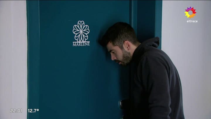 Las Estrellas: Dani descubre a Flor pasando la letra con Leo