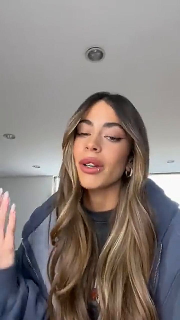 El mensaje de aliento de Tini a una fan con una enfermedad rara.