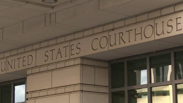 Justicia de EEUU autoriza la fusión de ATT y Time Warner - Fuente: AFP