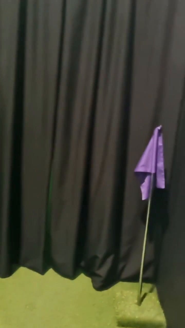 Es argentino y trabaja como voluntario en Qatar