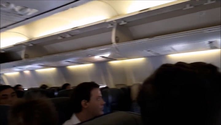 Mirá el vuelo de Flybondi que tuvo que aterrizar por una falla