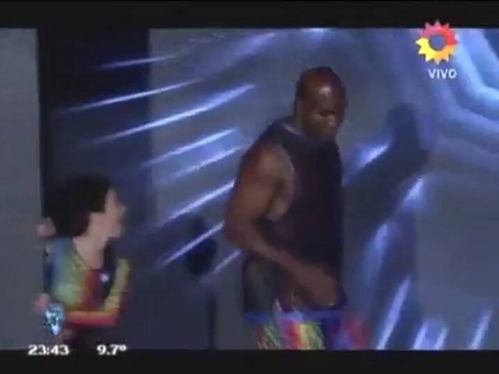 Una nueva presentación de Holyfield en ShowMatch 2016 - Fuente: Canal 13