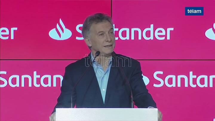 Macri afirmó que el camino es 'trabajar juntos, sector público y sector privado' - Fuente: télam