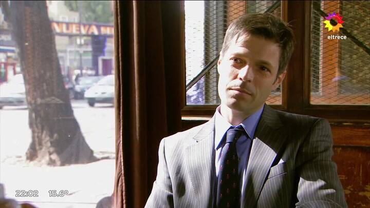 Las Estrellas: Lucía se encuentra con su novio de la secundaria