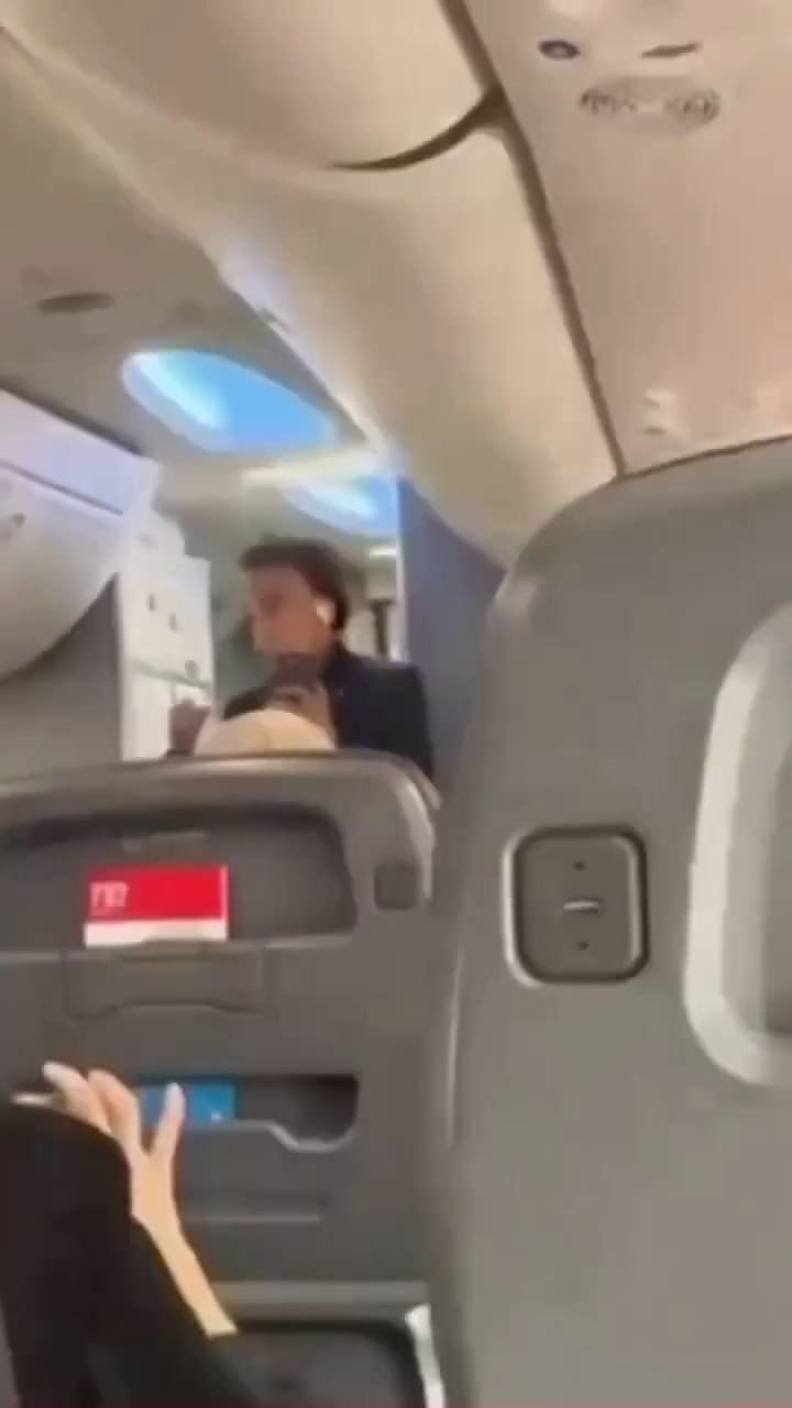 El Puma Rodríguez fue bajado de un vuelo con destino a Miami