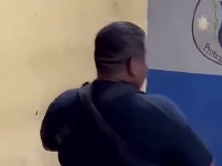 Detienen a Chucky en México