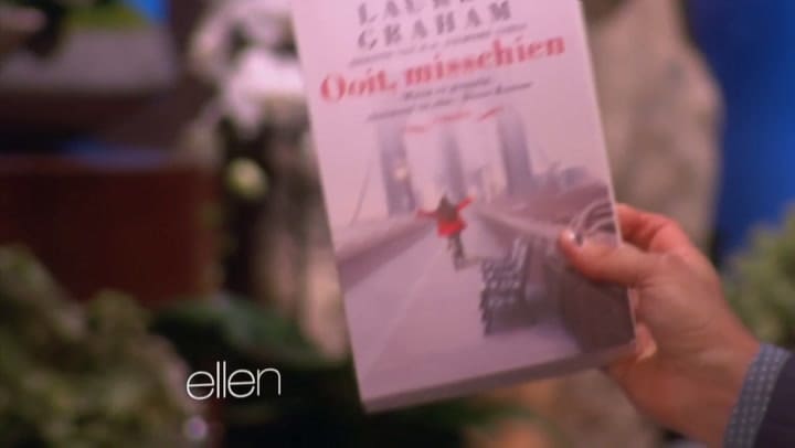 Lauren Graham sobre su novio, Peter Krause | Entrevista en inglés - Fuente: TheEllenShow