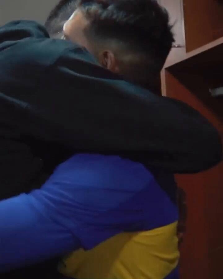 Riquelme felicita al plantel de Boca campeón en el vestuario