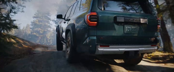 Los programas comerciales de la 4Runner incluyen alquileres a largo plazo y propuestas de crédito disponibles hasta el 1° de junio