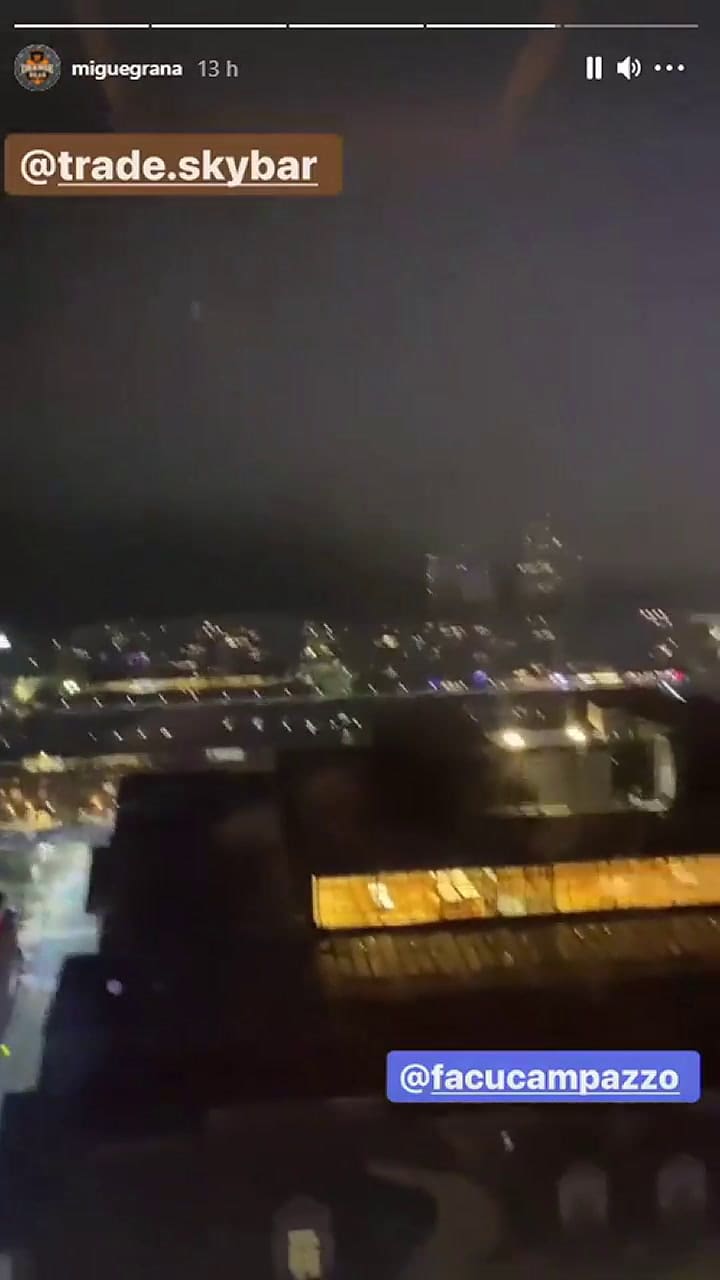 Migue Granados y Facu Campazzo en un bar de Buenos Aires