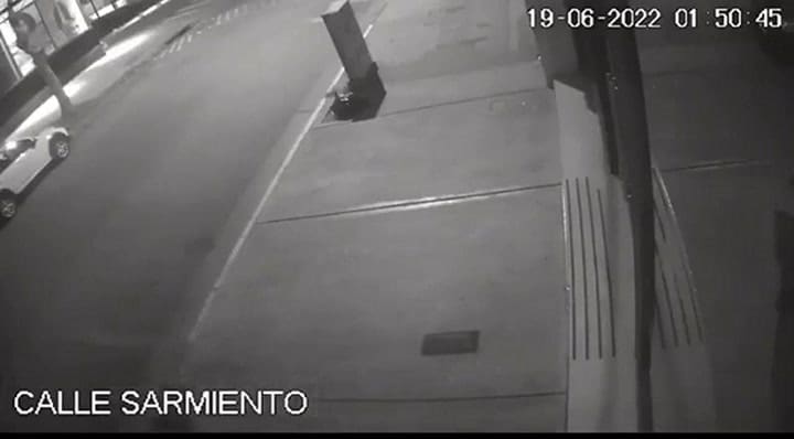 El momento del ataque a Martín Mora Negretti en Mar del Plata