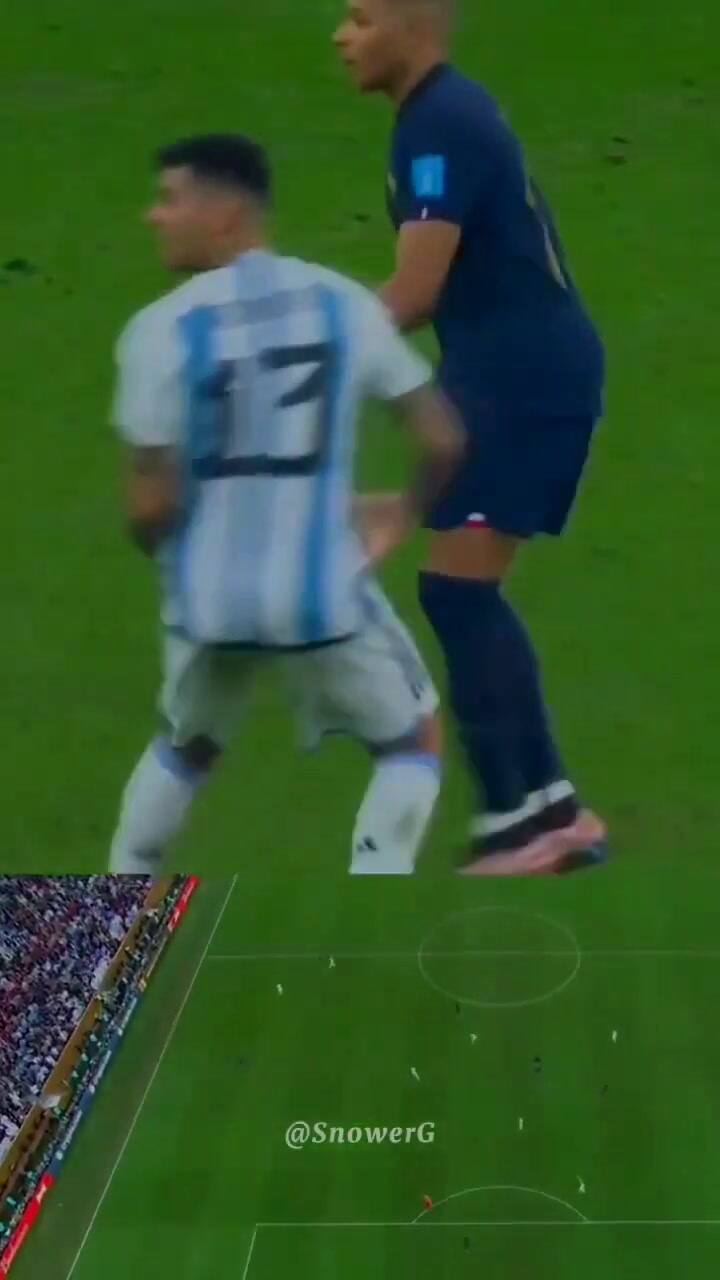 Cuti Romero le gritó el gol en la cara a Kylian Mbappé