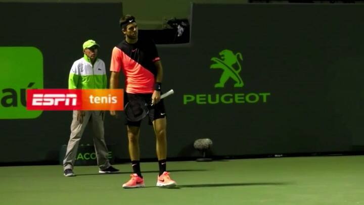 El fastidio de Del Potro: ¿Dónde está el doctor? ¿Comiendo una hamburguesa? - Crédito: ESPN