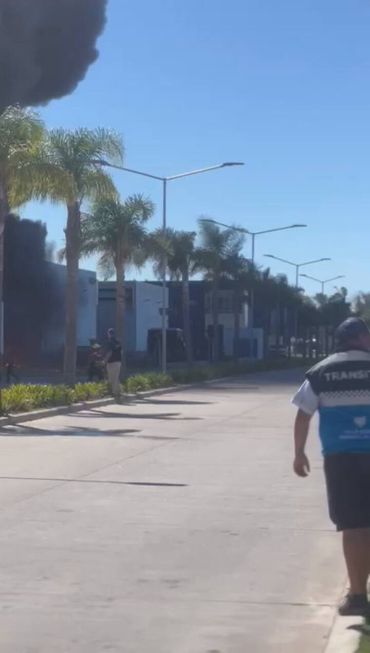 Incendio en Benavidez