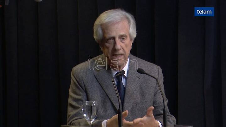 Tabaré Vázquez Uruguay dice que podría tener cáncer de pulmón y que se internará - Fuente: Télam